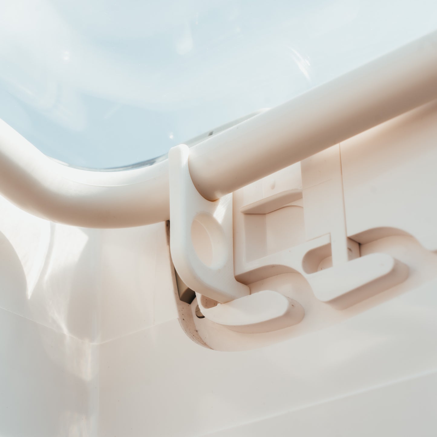 Mini Heki Sicherungsclip – Zusatzverriegelung für Dometic Dachfenster